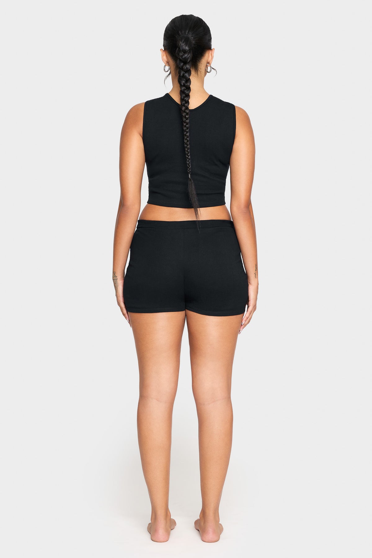 black obsidian organic cotton low rise shorts